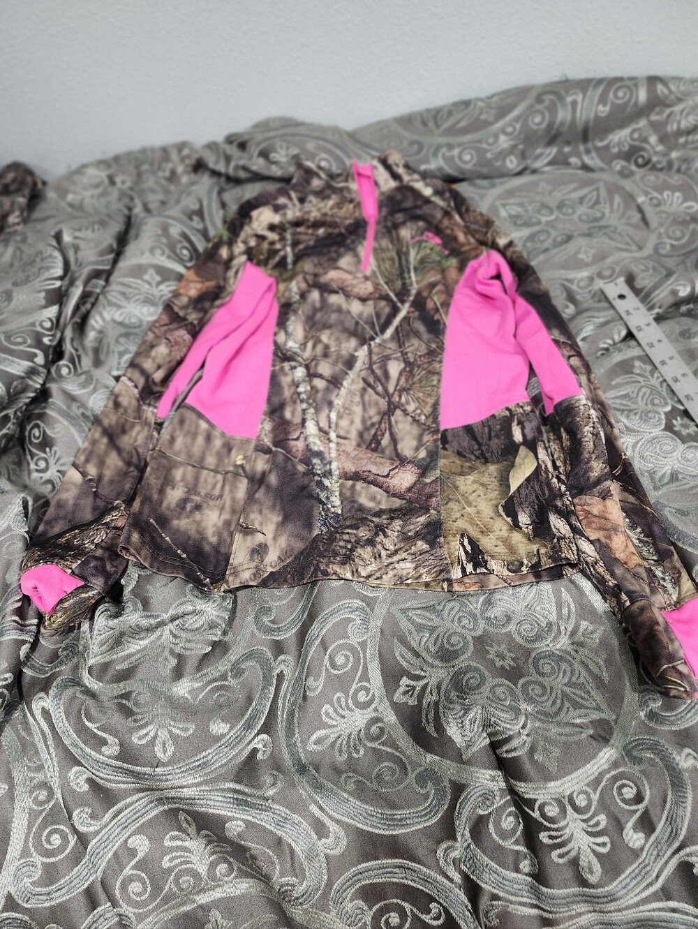Mossy Oak Camo Print Long Sleeve Top with Pink Accents